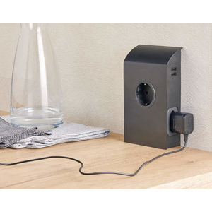 SFL   BORN BL 3x220, 2 USB (SCA9610N)